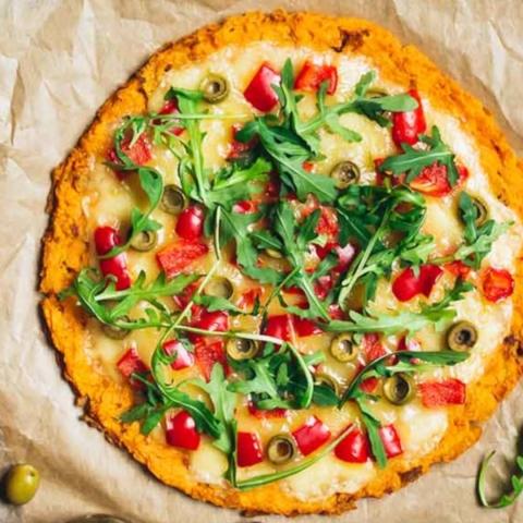 Pizza de rösti au fromage à raclette